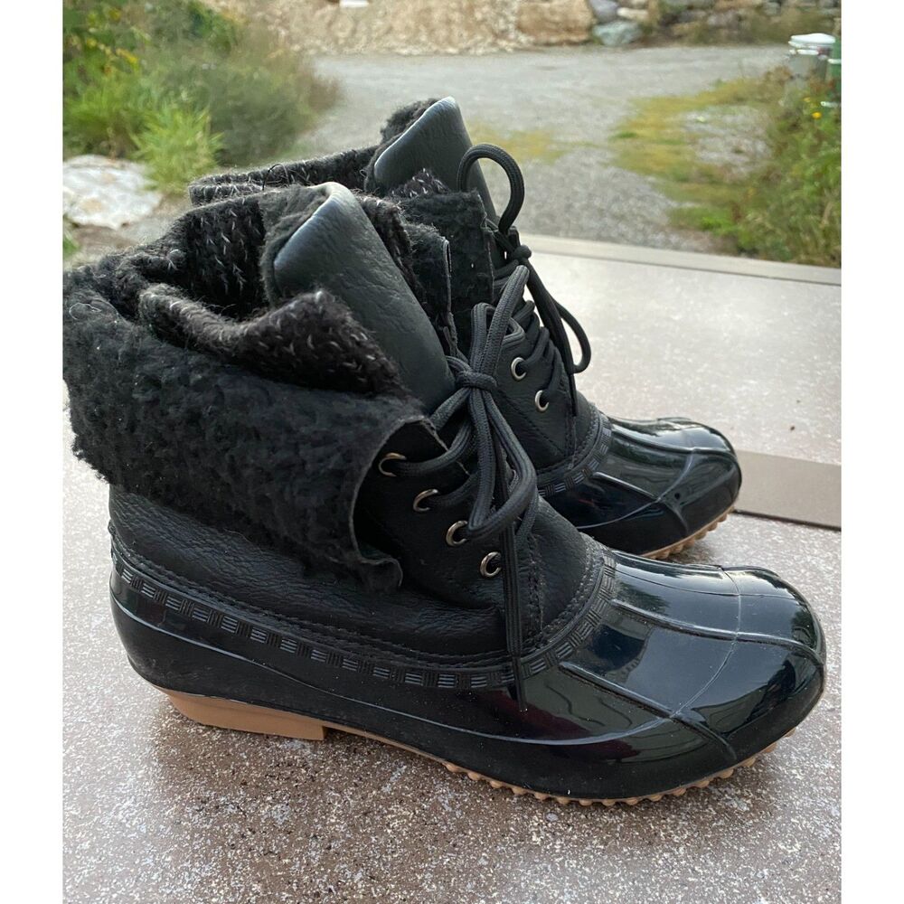 Black Faux Fur Ankle Duck Boots - Women’s Size 7.5 (EU 38)